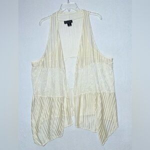 Frazzle Elegant Cream Lace Women's Tank Top